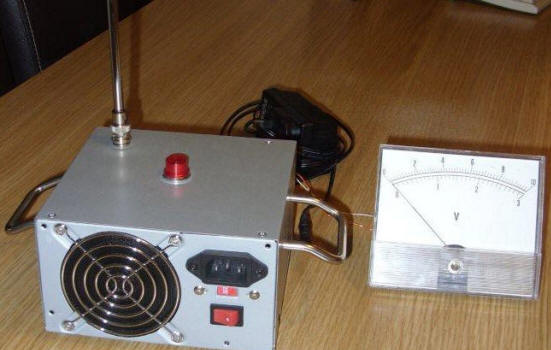 Multimeter As Lightning Detector